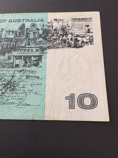 1972 $10 Australia Paper Banknote - Phillips Wheeler STL 382126