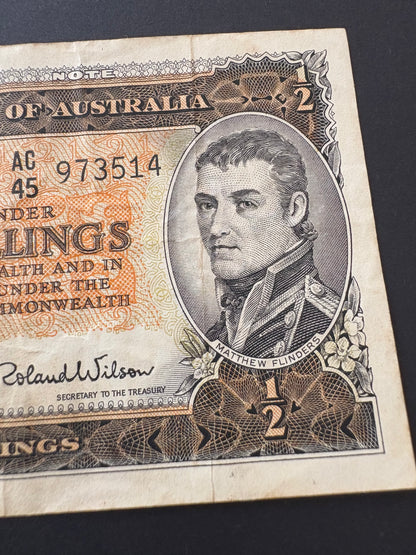 1954 Australian Ten Shillings Note - Coombs / Wilson - AC45 973514