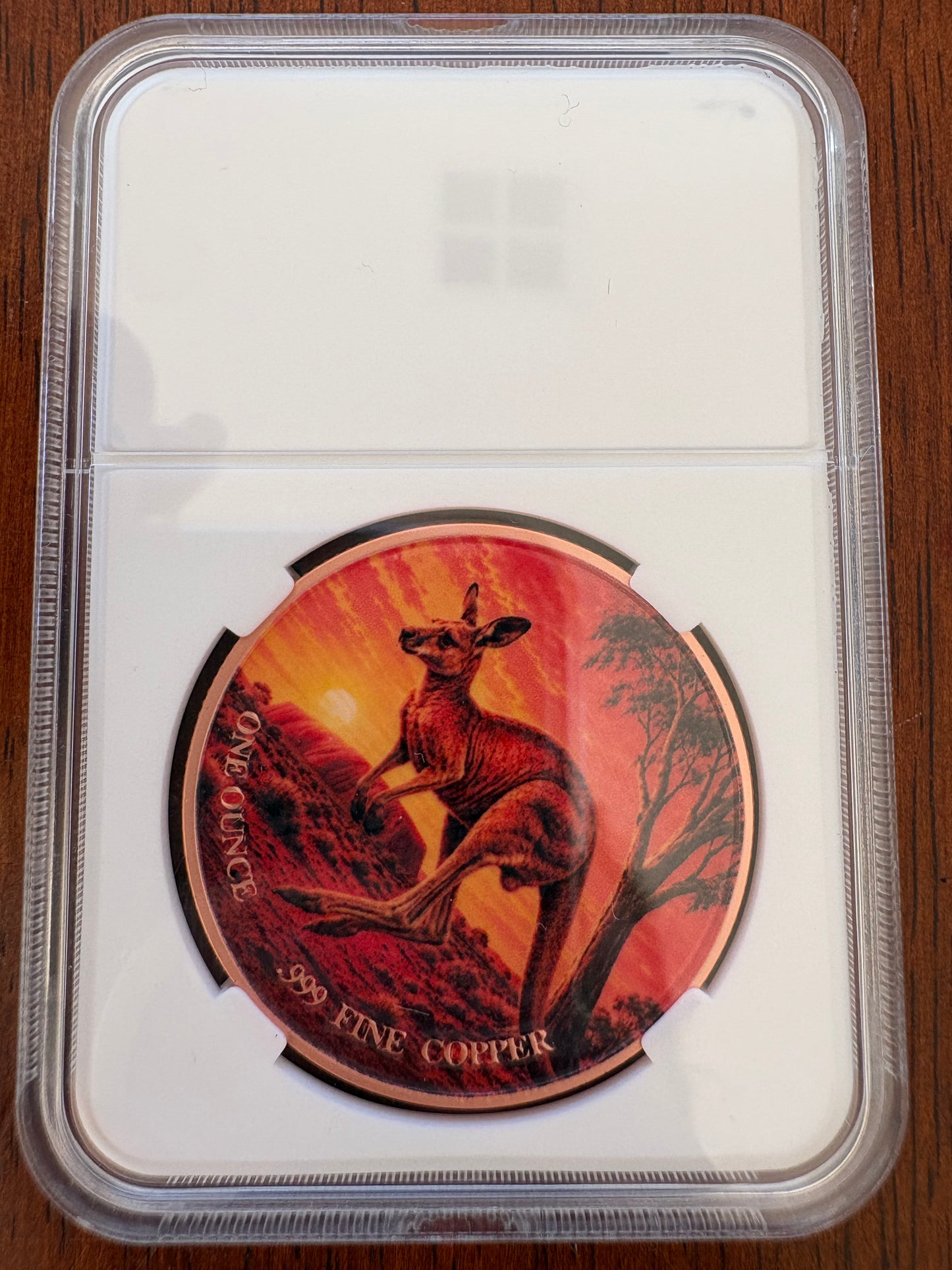 1oz .999 Fine Copper Kangaroo Coloured Round – Animal Collector Series – Slabbed